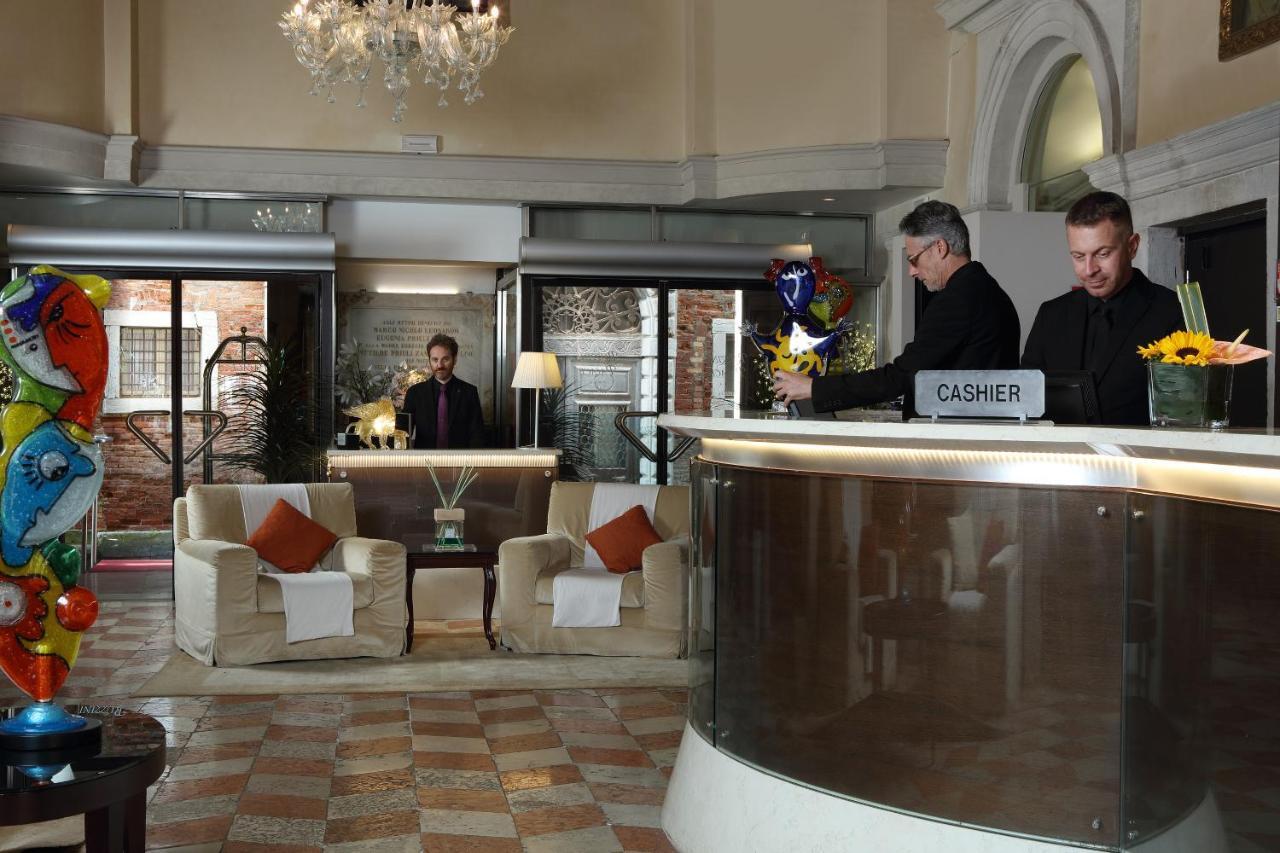 فندق البندقيةفي  فندق روتسيني بالاس المظهر الخارجي الصورة